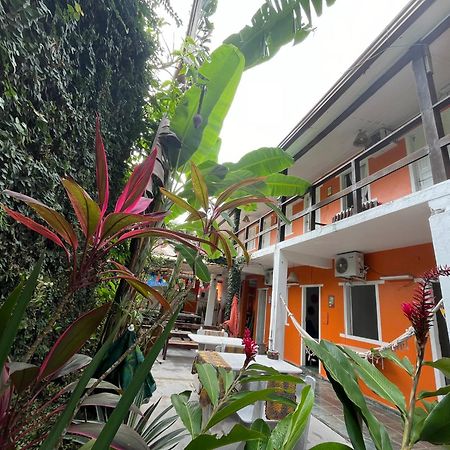 Bahia Mar Pousada Порту-Сегуру Экстерьер фото